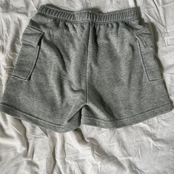 H&M Gray Athletic Shorts - Picture 2 of 2